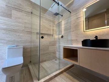 Venta Casa Vila Senza, Lomas de Bellavista