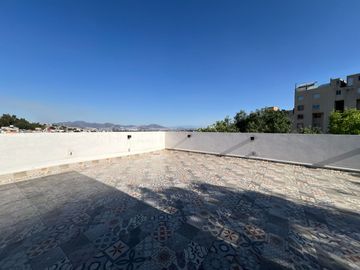 Venta Casa Vila Senza, Lomas de Bellavista
