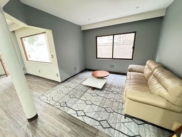 CASA EN VENTA en Flor de Agua número 5, lote 60, Florida,  Alvaro Obregon, CDMX