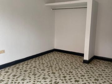 Venta de Casa Bifamiliar en Melendez