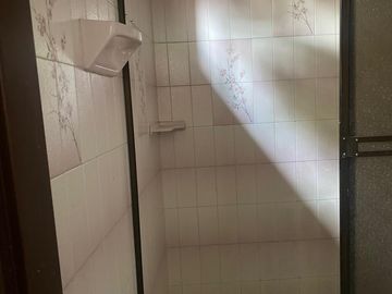 Venta de Casa Bifamiliar en Melendez