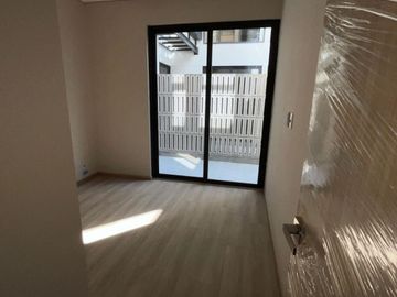 SUPER DEPARTAMENTO CON GRAN TERRAZA EN PORTALES NORTE