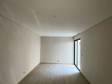 SUPER DEPARTAMENTO CON GRAN TERRAZA EN PORTALES NORTE