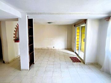 Casa en Valle de la Hacienda, Cuautitlán Izcalli