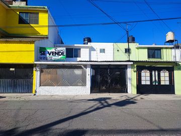 Casa en Valle de la Hacienda, Cuautitlán Izcalli