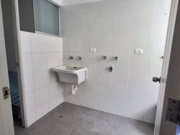 VENDO DEPARTAMENTO EN SURCO