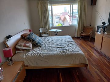 Casa en Venta Frente al Hospital Angeles, Interlomad