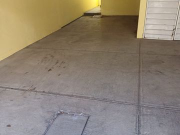 Casa en Venta Frente al Hospital Angeles, Interlomad