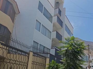 Departamento a la Venta en la Portada Del Sol La Molina