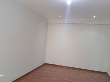 Departamento a la Venta en la Portada Del Sol La Molina