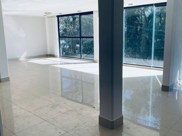 Casa Muy Bonita en Renta 4 Habitaciones en Campestre del Lago con Vista al Lago