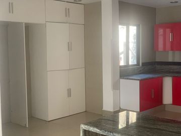 Casa Muy Bonita en Renta 4 Habitaciones en Campestre del Lago con Vista al Lago