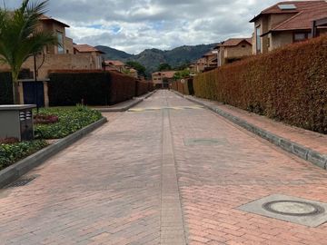 CASA EN CHÍA, LA BALSA