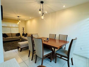 casa en venta equipada en privada Alcazar por Carretera Rioverde SLP