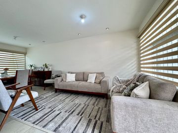 casa en venta equipada sobre avenida cerca de carretera Rioverde