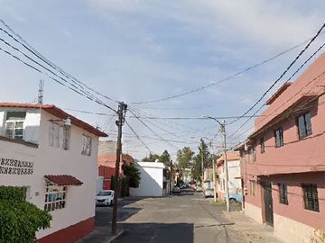 Casa Av. 511 San Juan de Aragón, GAM