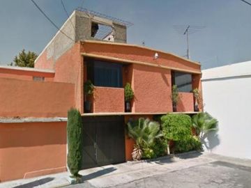Casa Av. 511 San Juan de Aragón, GAM