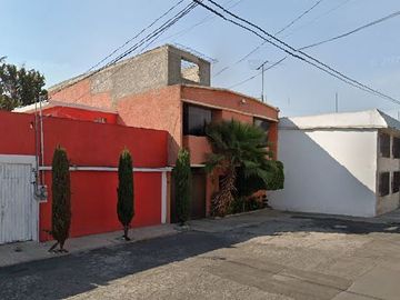 Casa Av. 511 San Juan de Aragón, GAM