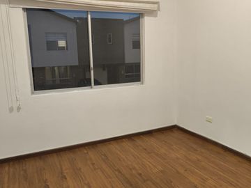 VENDO CASA SANGOLQUI SECTOR SERVA ALEGRE