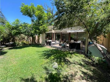¡Gran Oportunidad! Hermosa Casa en Condominio Chicureo