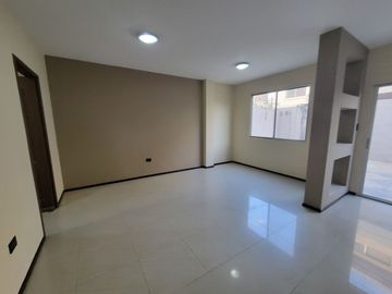 Venta de Casa Via a la Costa 4 Dormitorios Urbanización Belo Horizonte
