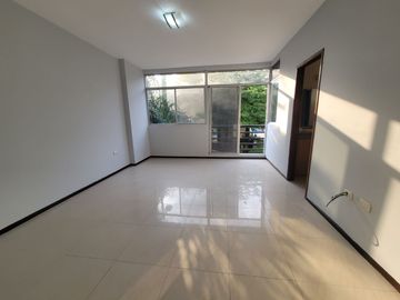 Venta de Casa Via a la Costa 4 Dormitorios Urbanización Belo Horizonte
