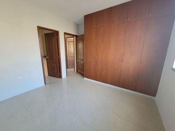 Venta de Casa Via a la Costa 4 Dormitorios Urbanización Belo Horizonte