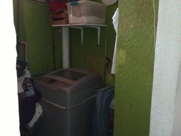 VENDO CASA EN LOS HEROES TECAMAC EN AVENIDA PRINCIPAL