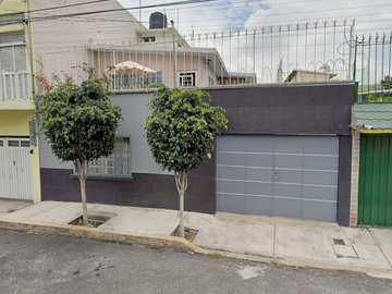 CASA REMATE BANCARIO, TROJES, COL. MINERVA, IZTAPALAPA.