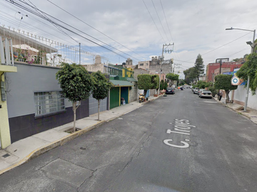 CASA REMATE BANCARIO, TROJES, COL. MINERVA, IZTAPALAPA.