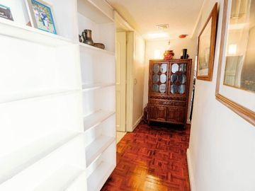 Unfurnished 3br Unit With Parking For Sale In Twin Towers