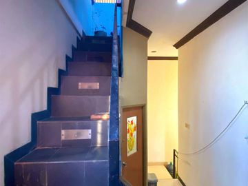 rumah dijual murah 2,5 lantai kebalen dekat stasiun bekasi