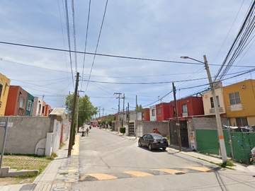 REMATO CASA EN PASEO DEL GRANATE, LA ALBORADA