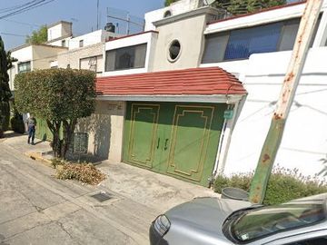 Casa Colon Echegaray, Naucalpan