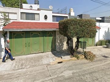 Casa Colon Echegaray, Naucalpan