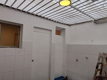 VENDO CASA REMODELADA EN 1ER PISO PASAJE AYULO CDRA 1 , JESUS MARIA