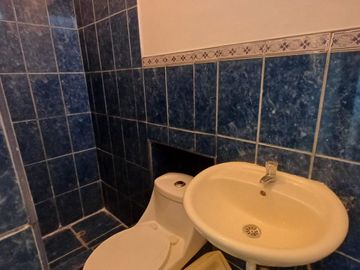 VENDO CASA REMODELADA EN 1ER PISO PASAJE AYULO CDRA 1 , JESUS MARIA