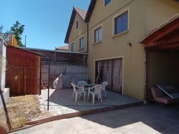 En Venta Casa en Barrio Las Rosas, Machalí, región de O'Higgins