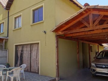 En Venta Casa en Barrio Las Rosas, Machalí, región de O'Higgins
