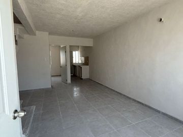 Casas de 2 Niveles en Fracc los Sauces cerca del campus Calazanz en Veracruz