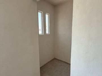 Casas de 2 Niveles en Fracc los Sauces cerca del campus Calazanz en Veracruz