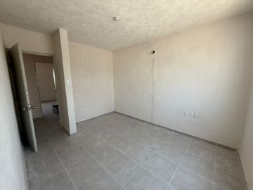 Casas de 2 Niveles en Fracc los Sauces cerca del campus Calazanz en Veracruz