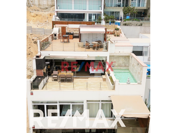 VENTA DE EXCLUSIVO Y AMPLIO DUPLEX EN PLAYA SEÑORITAS