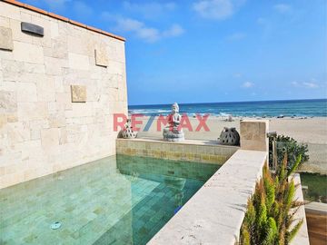 VENTA DE EXCLUSIVO Y AMPLIO DUPLEX EN PLAYA SEÑORITAS