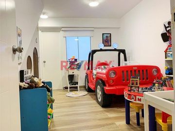 VENTA DE EXCLUSIVO Y AMPLIO DUPLEX EN PLAYA SEÑORITAS