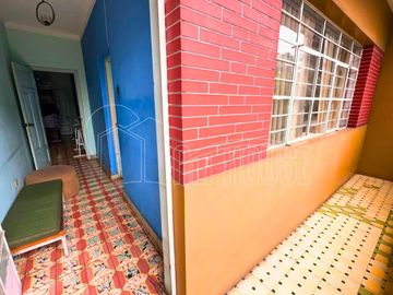 SE VENDE INCREÍBLE CASA DE 2 PISOS C/ AZOTEA EN BELLAVISTA, CALLAO