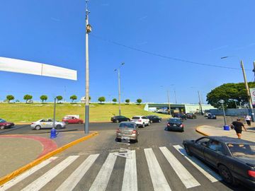 SE VENDE INCREÍBLE CASA DE 2 PISOS C/ AZOTEA EN BELLAVISTA, CALLAO