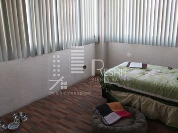 Hermoso PH con espectacular vista 360° en la Del Valle Centro