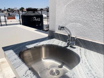 HERMOSA CASA COTO PRIV.  CARTUJA EN RESIDENCIAL SAN ISIDRO; ZAPOPAN; JAL.
