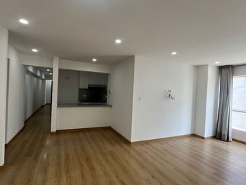 AMPLIO Y ACOGEDOR DEPARTAMENTO DE 3 DORMITORIOS 2 COCHERAS CON CUARTO Y BAÑO DE SERVICIO EN SANTIAGO DE SURCO